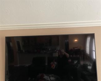 75” Samsung Flat Screen TV