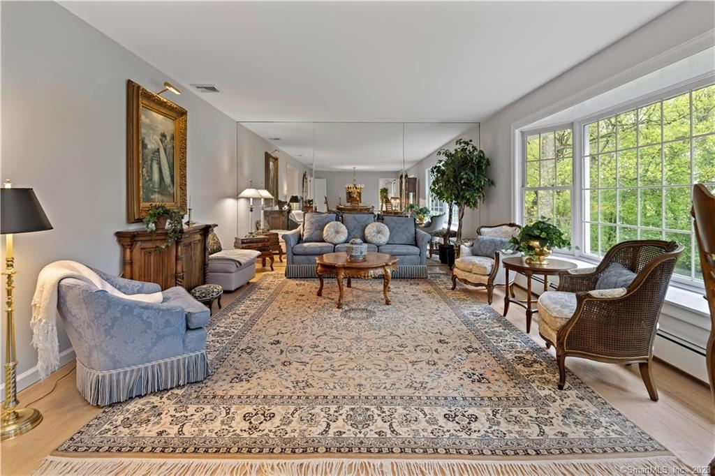 BUCKINGHAM ESTATE SALE Stamford, CT starts on 6/16/2023