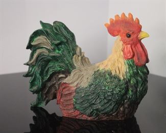 Unique Siting Down Rooster Decor Figurine