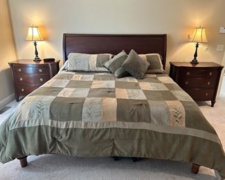Bernhardt king size bed and two nightstands 
