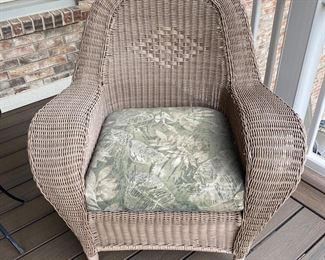 Rattan Woven Outdoor set, &nbsp;light rattan with leaf pattern  arm chair 