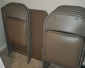 Card table and chairs 