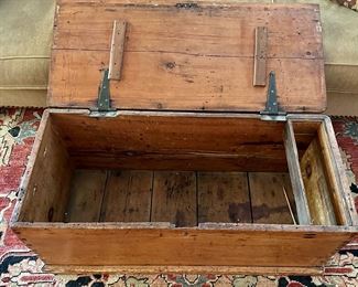 Opens for storage of blankets