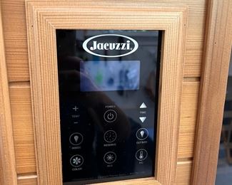Jacuzzi CLEARLIGHT PREMIER IS-5
FAR INFRARED 5 PERSON INFRARED SAUNA