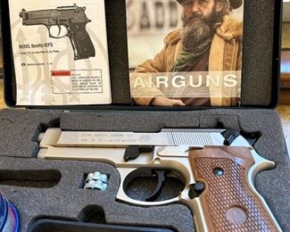 Beretta 92FS 4.5mm pellet CO2 air pistol