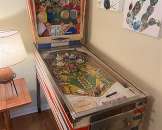 1966 Gottlieb Central Park pinball machine. No key. Game colors and glass colors look great. This machine is known to be highly sought after for its great theme, fun play, and really unique mechanical back glass. Every 100 points the monkey should ring the bell in the backglass!