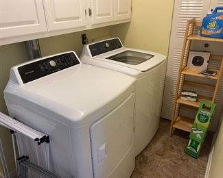Very nice Frigidaire washer and gas dryer