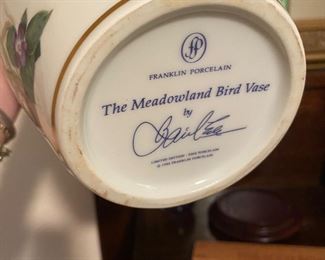 D1 - $20 The Meadowland Bird Vase