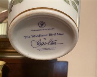 D2 - $20 The Woodland Bird Vase