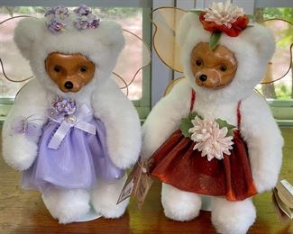 (2) Robert Raikes Angel Teddy Bears With Tags And Stands - Autumn And Spring