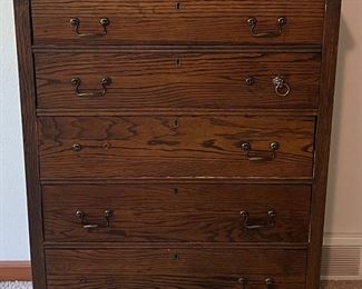 Antique Oak 5 Drawer High Boy Dresser With Metal Pulls (as Is)