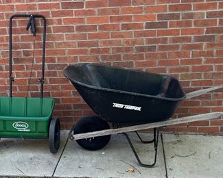 Wood And Metal True Temper Wheelbarrow With Scotts AccuGreen 1000 Spreader (as Is)