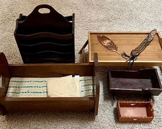 Vintage Wood Lot - (3) Miniature Cradles, Magazine Rack, Tray, And Carved Feathers