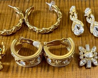 Vintage Gold Tone And  Rhinestone Earrings Lot - Monet - Avon Elizabeth Taylor - Smithsonian