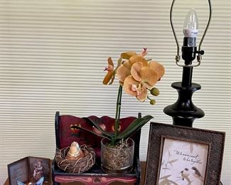 Home Decor - Black Wood Lamp, Faux Plant Birds, (2) Pictures
