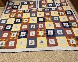 Quilt With Two Pillow Shams