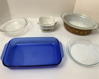 Pyrex Bakeware and Casserole Dishes