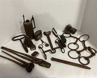 Miscellaneous Old Metal Pieces