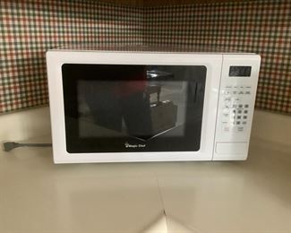 Magic Chef Microwave