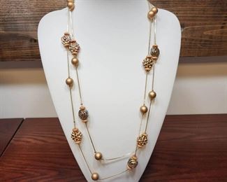 Vintage Korea Gold Flower Necklace 30in Long