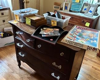 Oak dresser, over a hundred pairs of sunglasses and readers,  vintage Christmas ornament kit.  Lots of record albums.