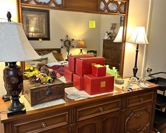 Beautiful bedroom suite with triple dresser, chest, full bed (Headboard & Footboard with side table that has beautiful metal screen on doors.  This is a wonderful set with lots of storage.