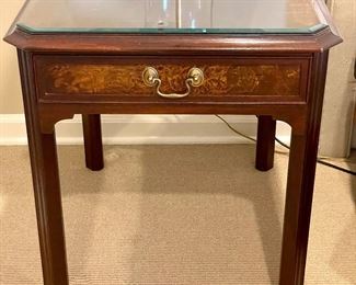 $600/each. TWO avail! Stunning Nightstand by Hekman. GREAT condition! 22 x 26 x 24.