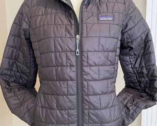 SOLD: Women’s Patagonia Lightweight Packable Jacket, Black. Size Small.