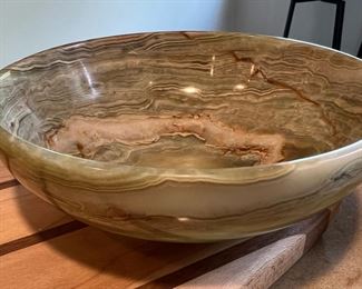 Onyx Serving Bowl