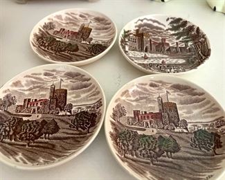Set of 4 Johnson Brothers Decorative Plates