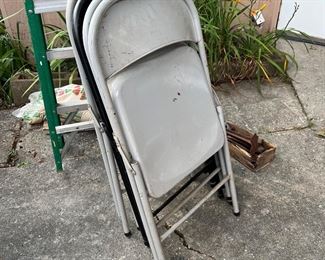 Folding Chairs 