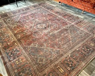 Loren Rug - 7'6" x 9'6"