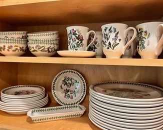 Pontmeirion Botanic Garden Rhododendron Dinnerware Set