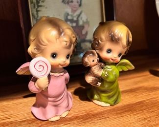 2 Josef Originals Angel Figurines