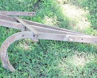 48 - Plow 50" x 22"
