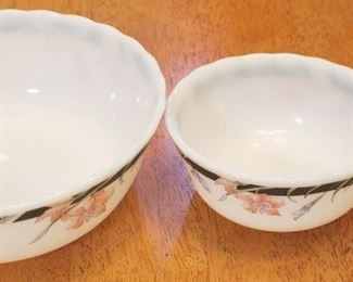 132 - 3 pc. Pyrex Bowls Set 7.5" x 4.5" x 3.5"
