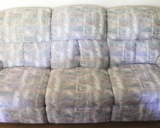 137 - Sofa 80" x 33" x 39"
