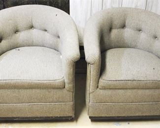 160 - Pair of Vintage Chairs 30" x 25" x 30"
