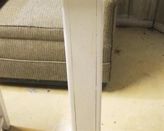 163 - Wood Stand 15" x 8" x 36"
