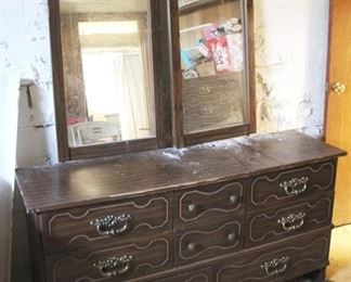 224 - Dresser with Mirror (As is/Damaged) 60" x 17" x 75"
