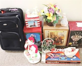 225 - Lot of Assorted Items
