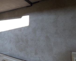 Carpet & Padding
$250
$187 / for all.
 Flooring 
24′ X 24′ Light Gray