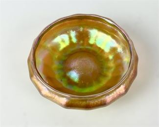 Fantastic Louis Comfort Tiffany Favrile Art Glass Iridescent 3.25Ó small Bowl 20th C
