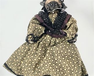 Antique Lottie M. McLaughlin Folk Art Apple Head Folk Art 7Ó Doll
