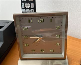 Centrios Desk Clock