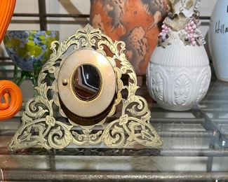 Antique Agate picture frame locket style