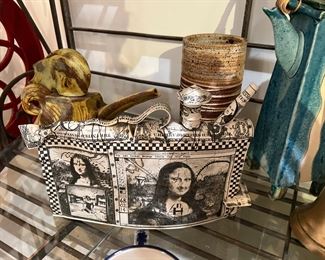 Mona Lisa Teapot by Les Lawrence
