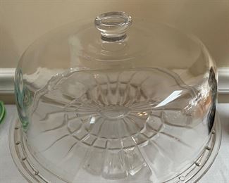 Vintage cake plate with lid