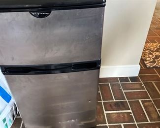 Small refrigerator and Freezer 
