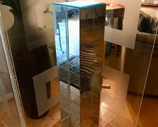 Mirrored Column Pillar with Light